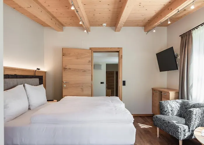 Salzburg Hotel 4*