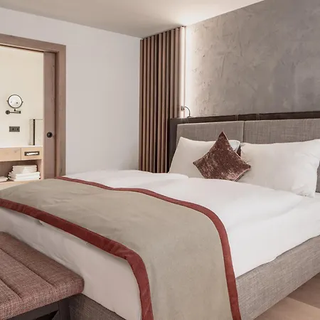 Salzburg 호텔 4*